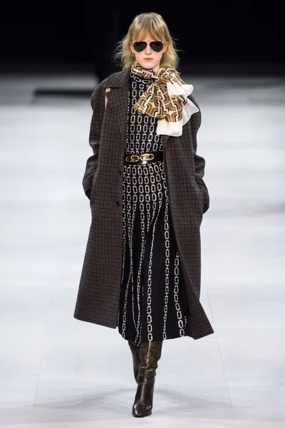 Look 53